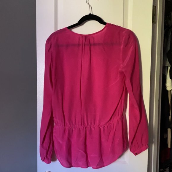 Ann Taylor - Bright Pink Silk Blouse - size small - Picture 4 of 5